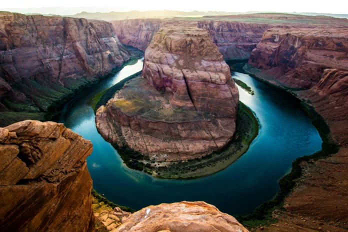 Arizona Business Entity Search cover image showing Horseshoe Bend in Arizona